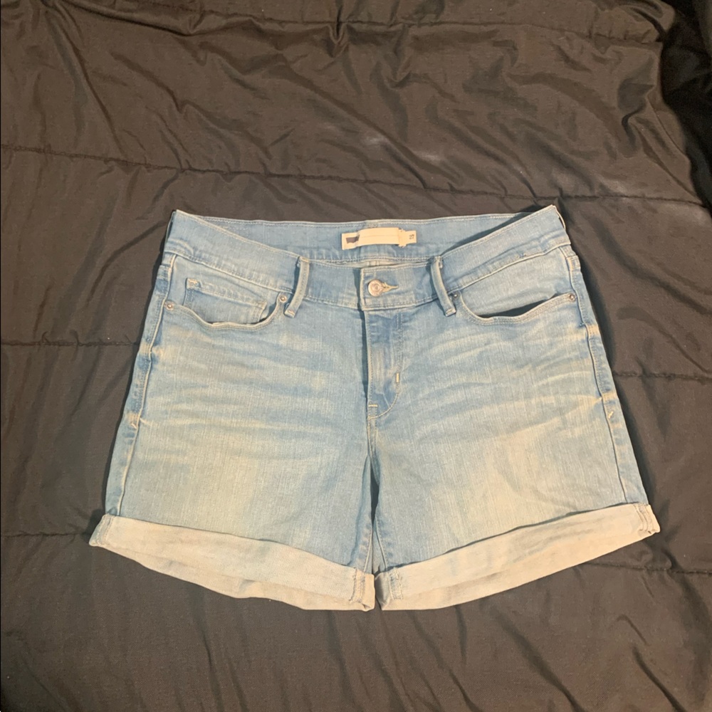 Levi light washed shorts